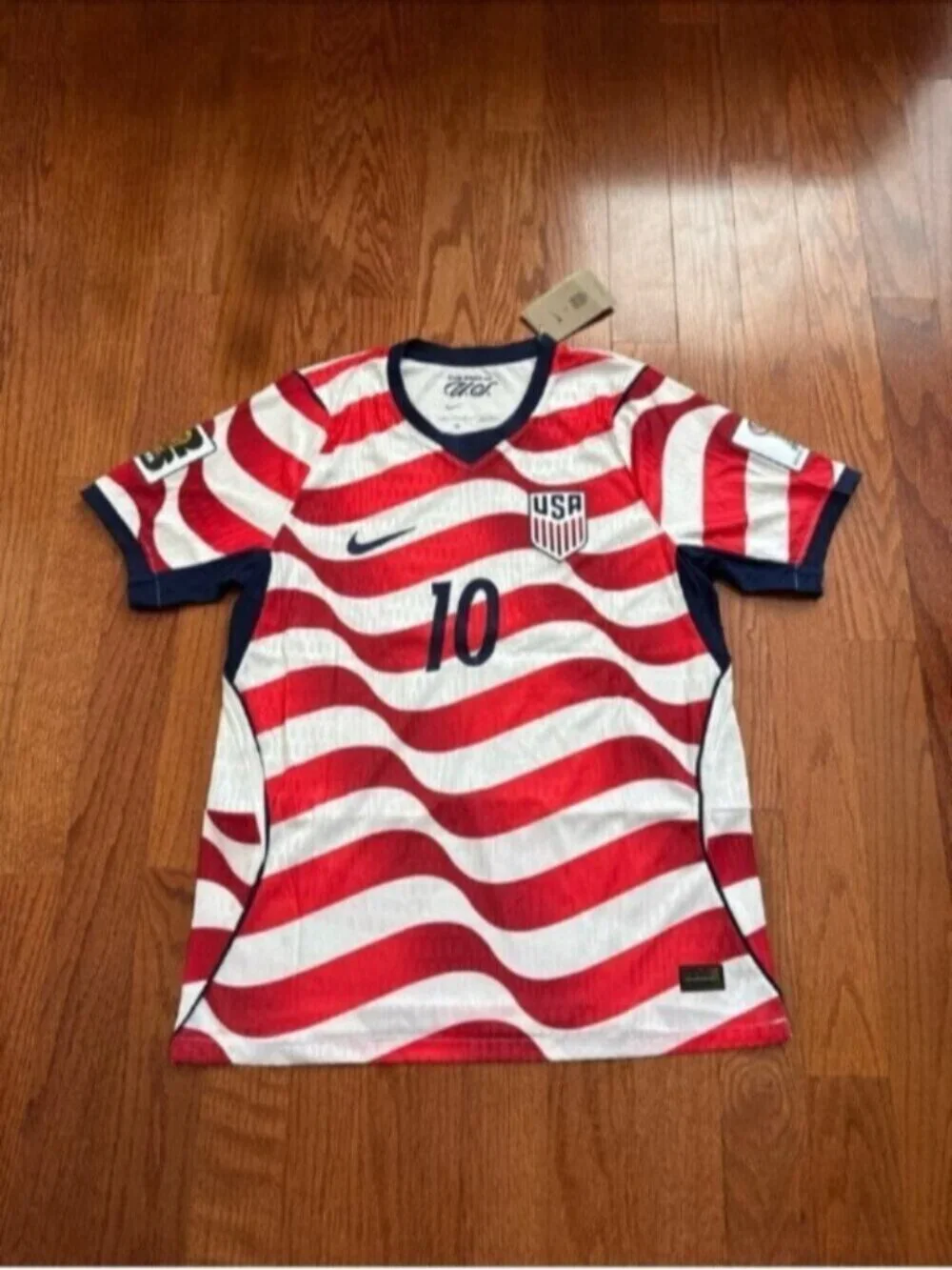 USA Home Soccer Jersey PLAYER VERSION Pulisic #10 World Cup 2026 - Picture 1 of 13